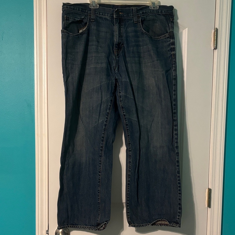 Old Navy Men's Relaxed Fit Jeans in Deep Blue